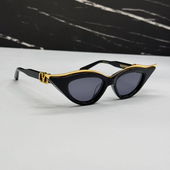 NEW VALENTINO V-GOLDCUT-II  BLACK WOMEN VALENTINO SUNGLASSES VLS-114A main image 4